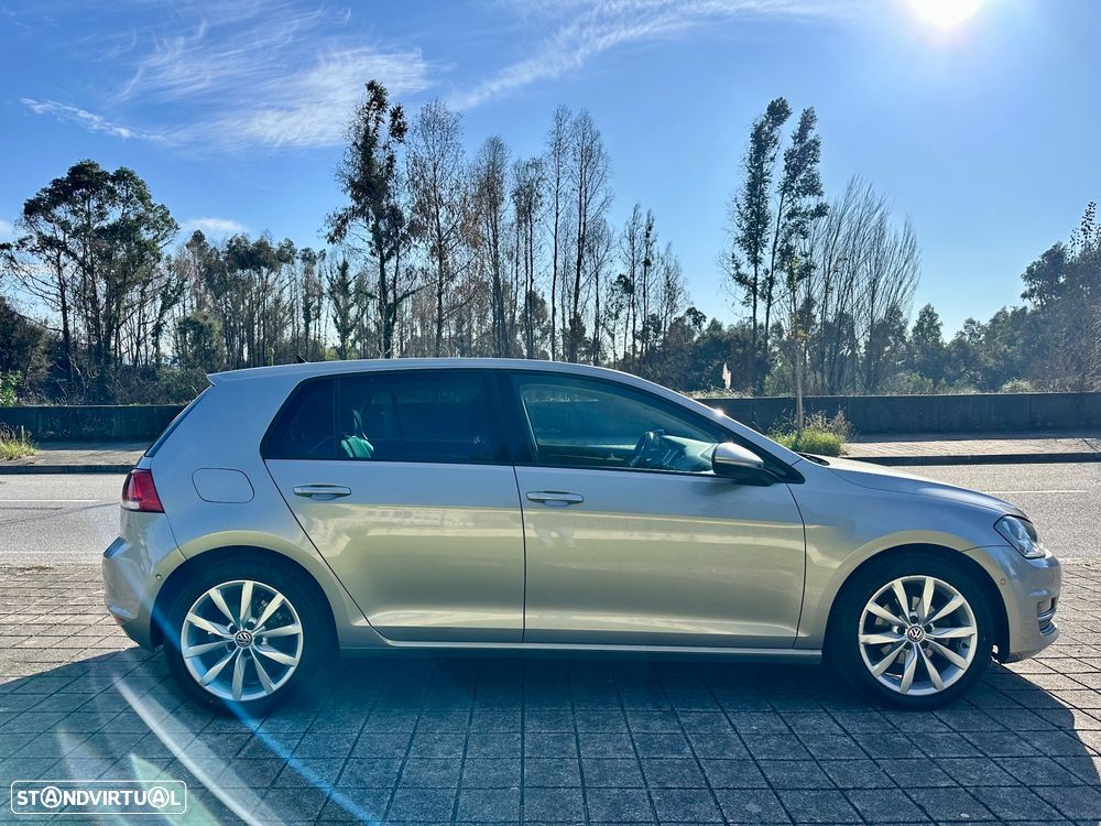 VW Golf 1.6 TDi Highline DSG - 8