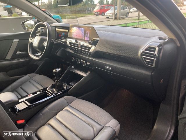 Citroën C4 PureTech 130 Stop&Start SHINE - 30