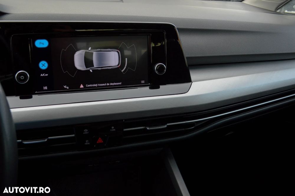 Volkswagen Golf - 26