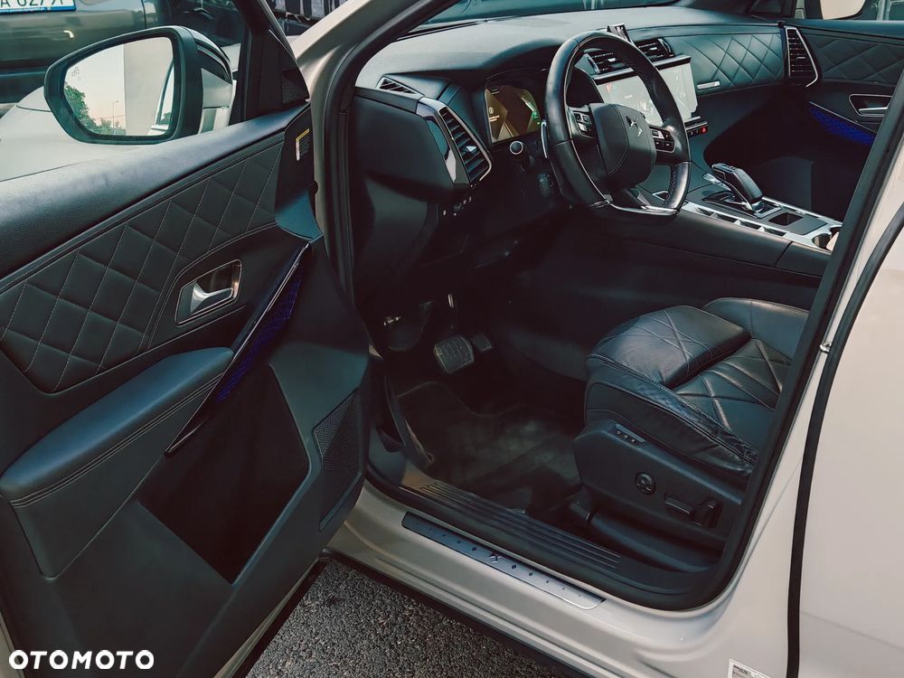 DS Automobiles DS 7 Crossback 1.6 E-Tense 4x4 Grand Chic - 10