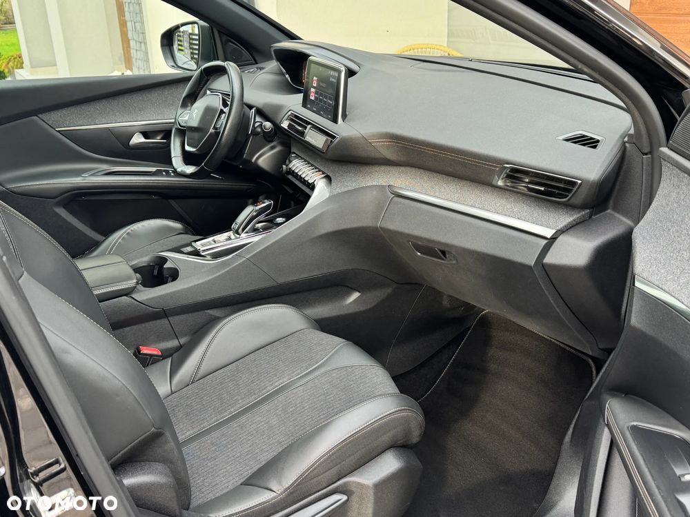 Peugeot 5008 BlueHDi 180 EAT8 GT Pack - 9