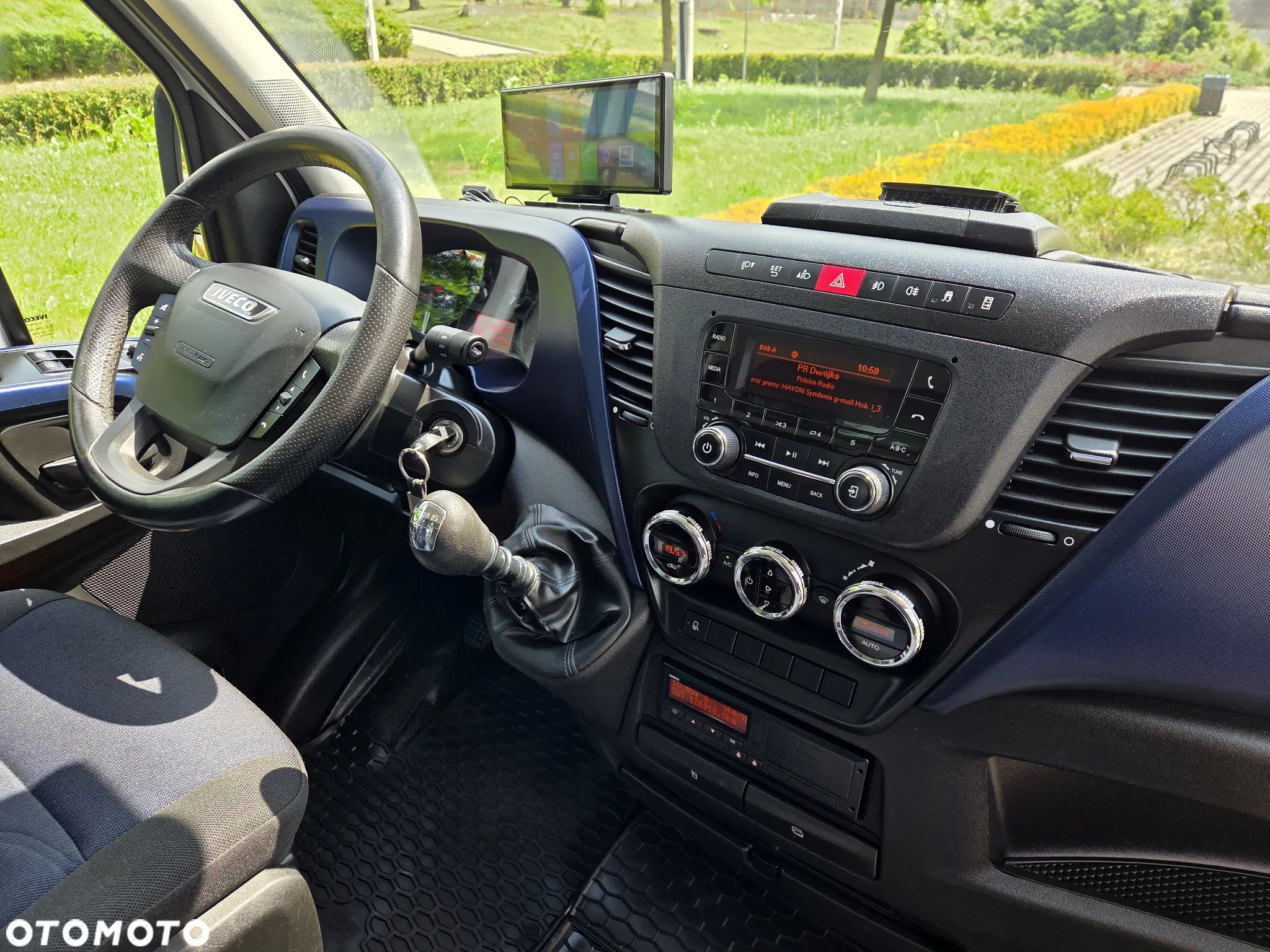 Iveco Daily - 25