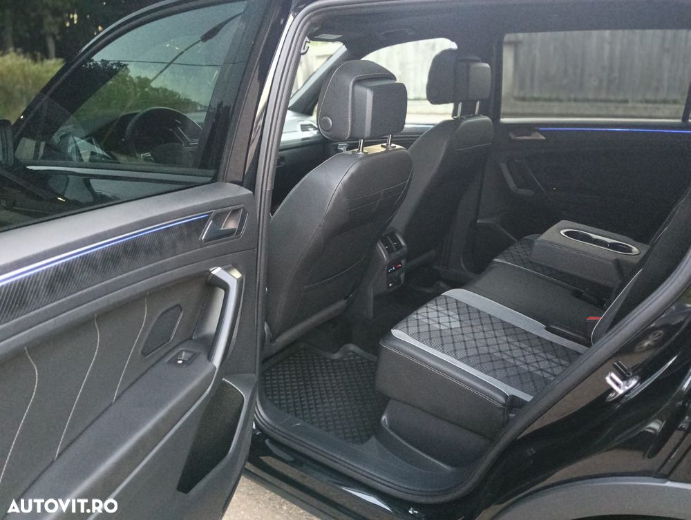 Volkswagen Tiguan 2.0 TDI 4Mot DSG R-Line - 26