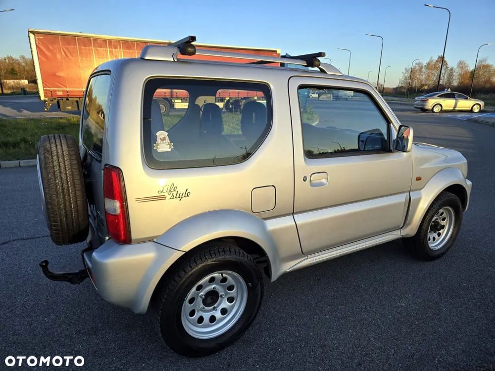 Suzuki Jimny Comfort Lifestyle - 14