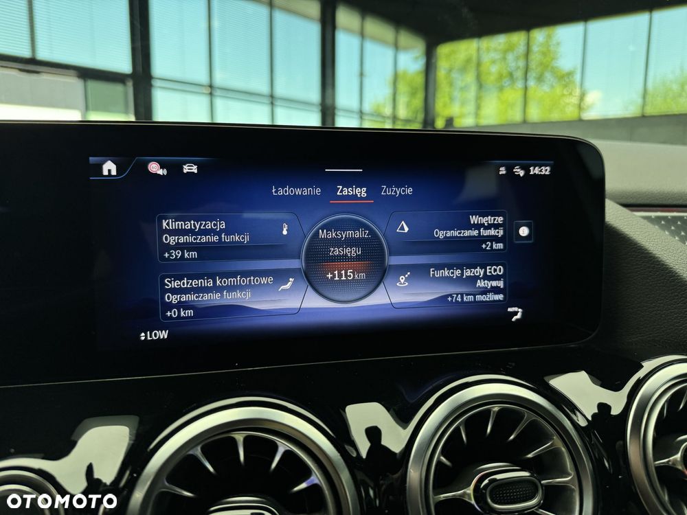 Mercedes-Benz EQA 250+ 70.5kWh Progressive - 31