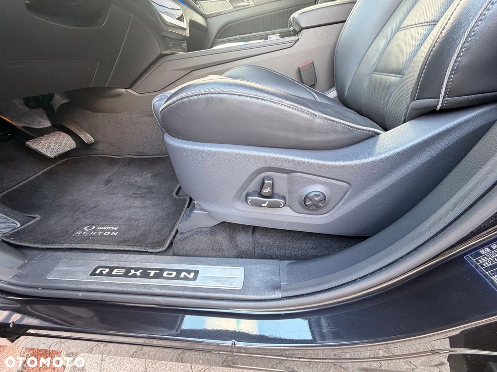 SsangYong/KGM Rexton 2.2 D Black Edition 4WD 7os - 25
