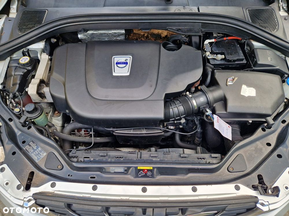 Volvo XC 60 D4 Momentum - 14