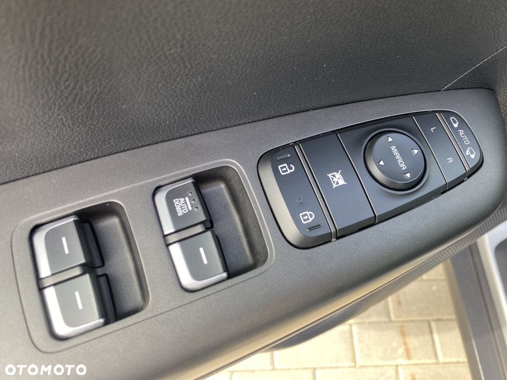Kia Sportage - 10