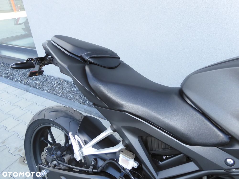 Honda CB - 13
