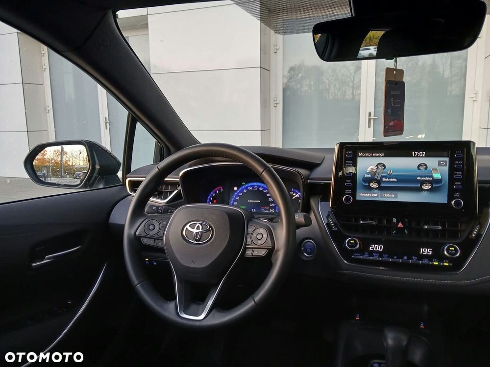 Toyota Corolla - 5