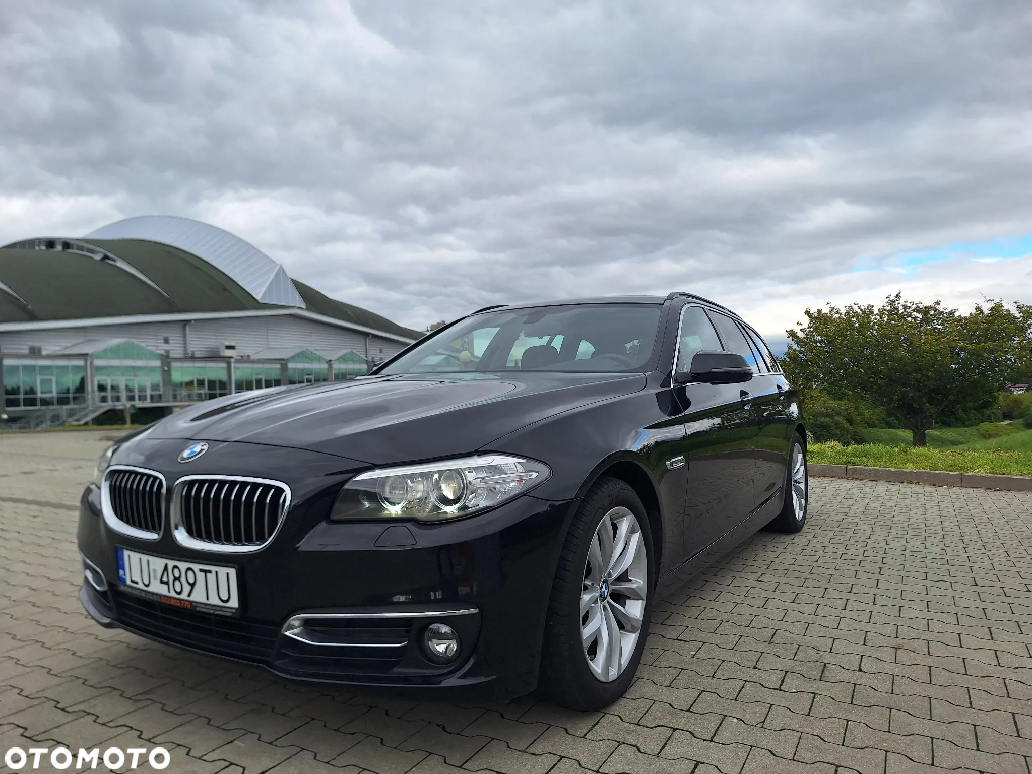 BMW Seria 5 520d Luxury Line - 29