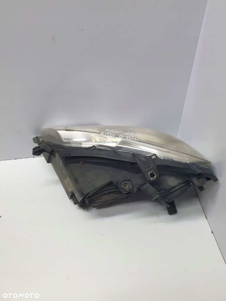 REFLEKTOR LAMPA PRZEDNIA PRAWA PRZÓD PRAWY VW POLO 9N3 - 6