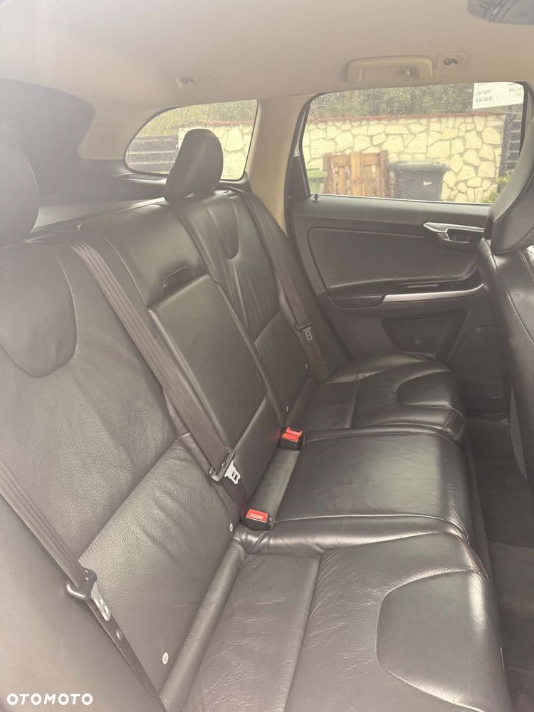 Volvo XC 60 - 10