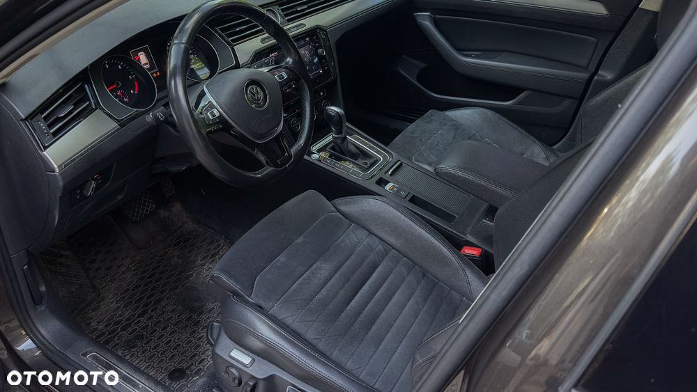 Volkswagen Passat 2.0 TDI BMT Highline DSG - 5