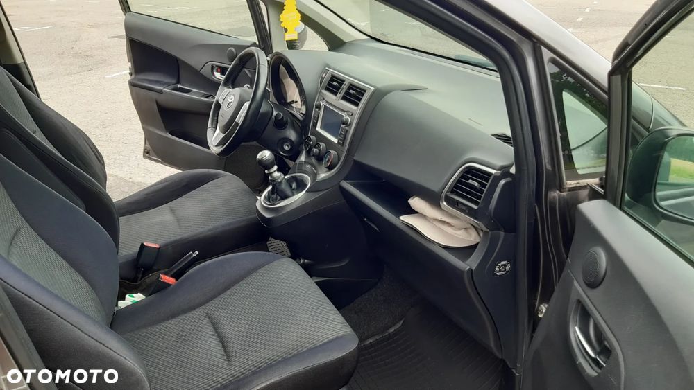 Toyota Verso S 1.4 D-4D Active - 15