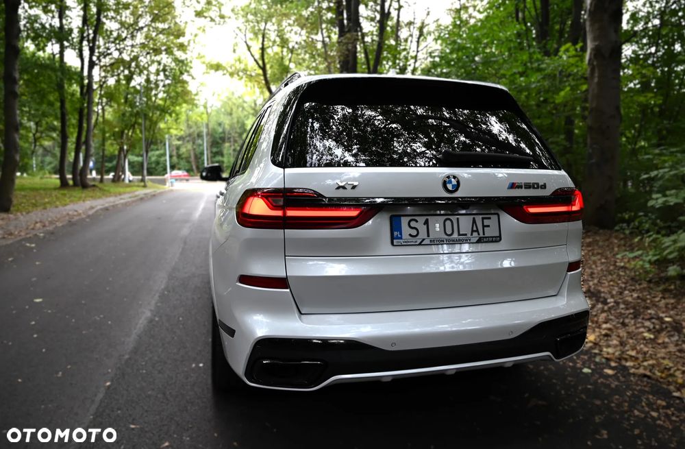 BMW X7 M50d sport - 21