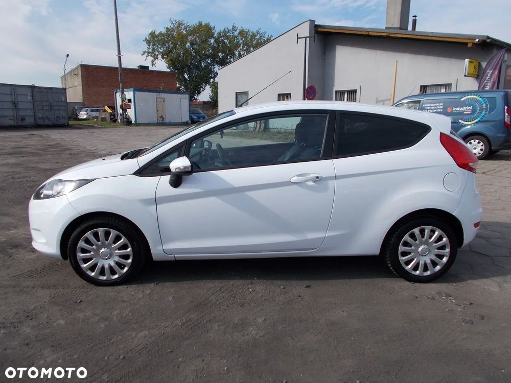 Ford Fiesta 1.25 Trend Edition - 6