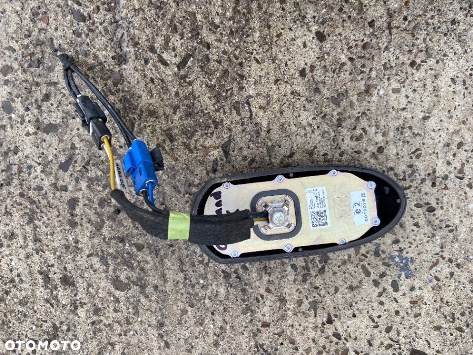 Antena dachowa Opel Crossland 39151098 - 2