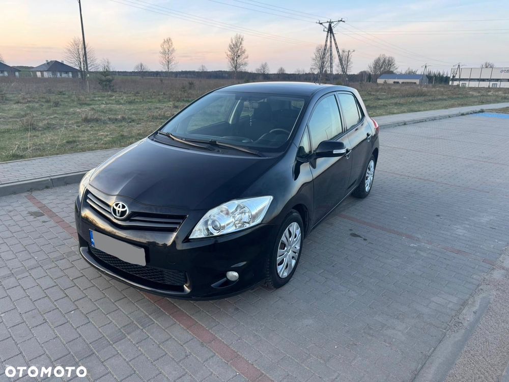 Toyota Auris 1.33 VVT-i Terra - 7