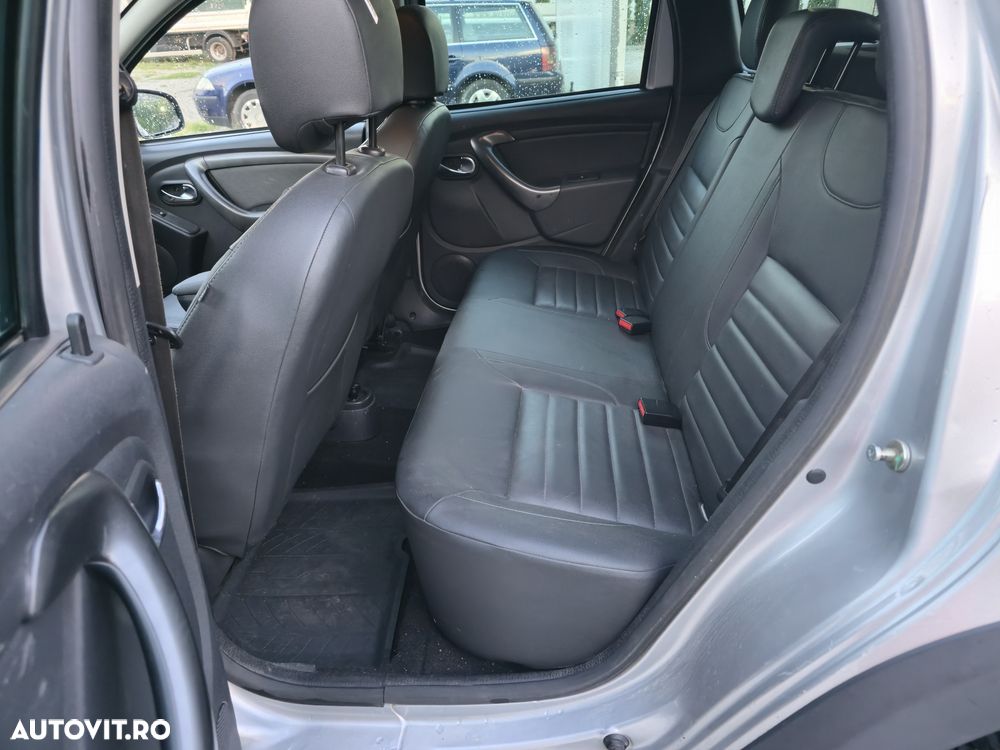 Dacia Duster dCi 110 FAP 4x4 Prestige - 6