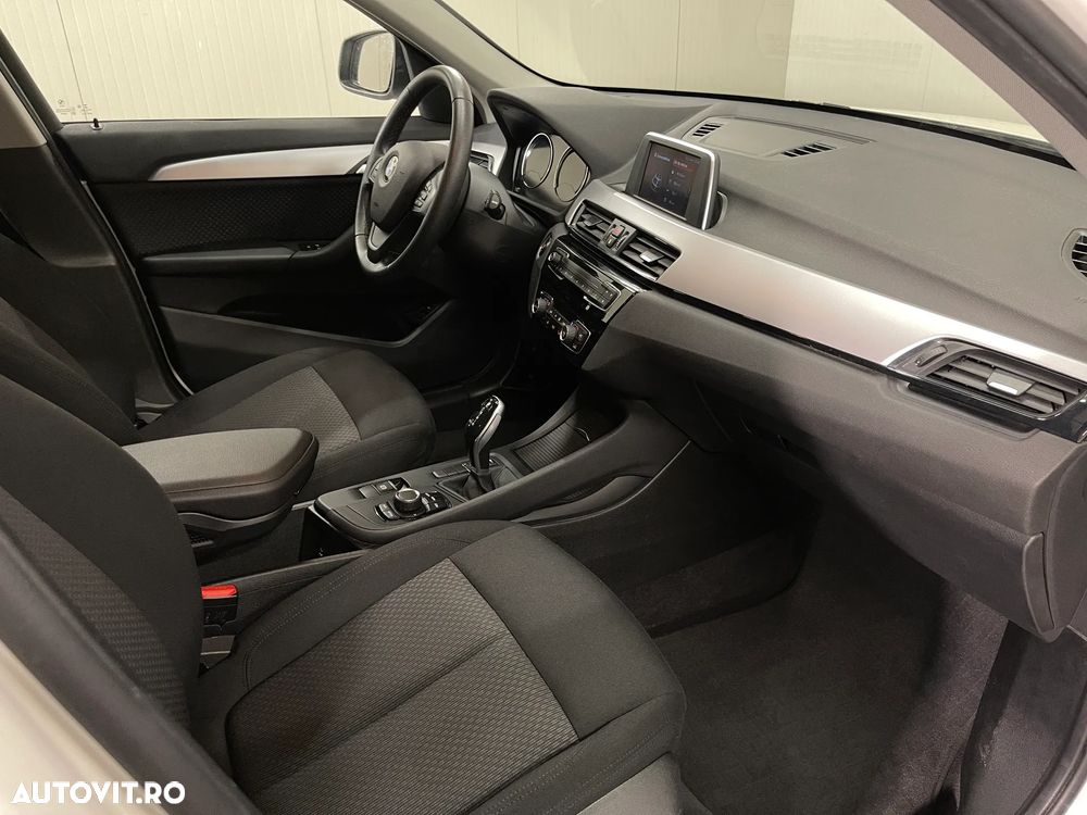 BMW X1 sDrive18i Aut. Advantage - 11