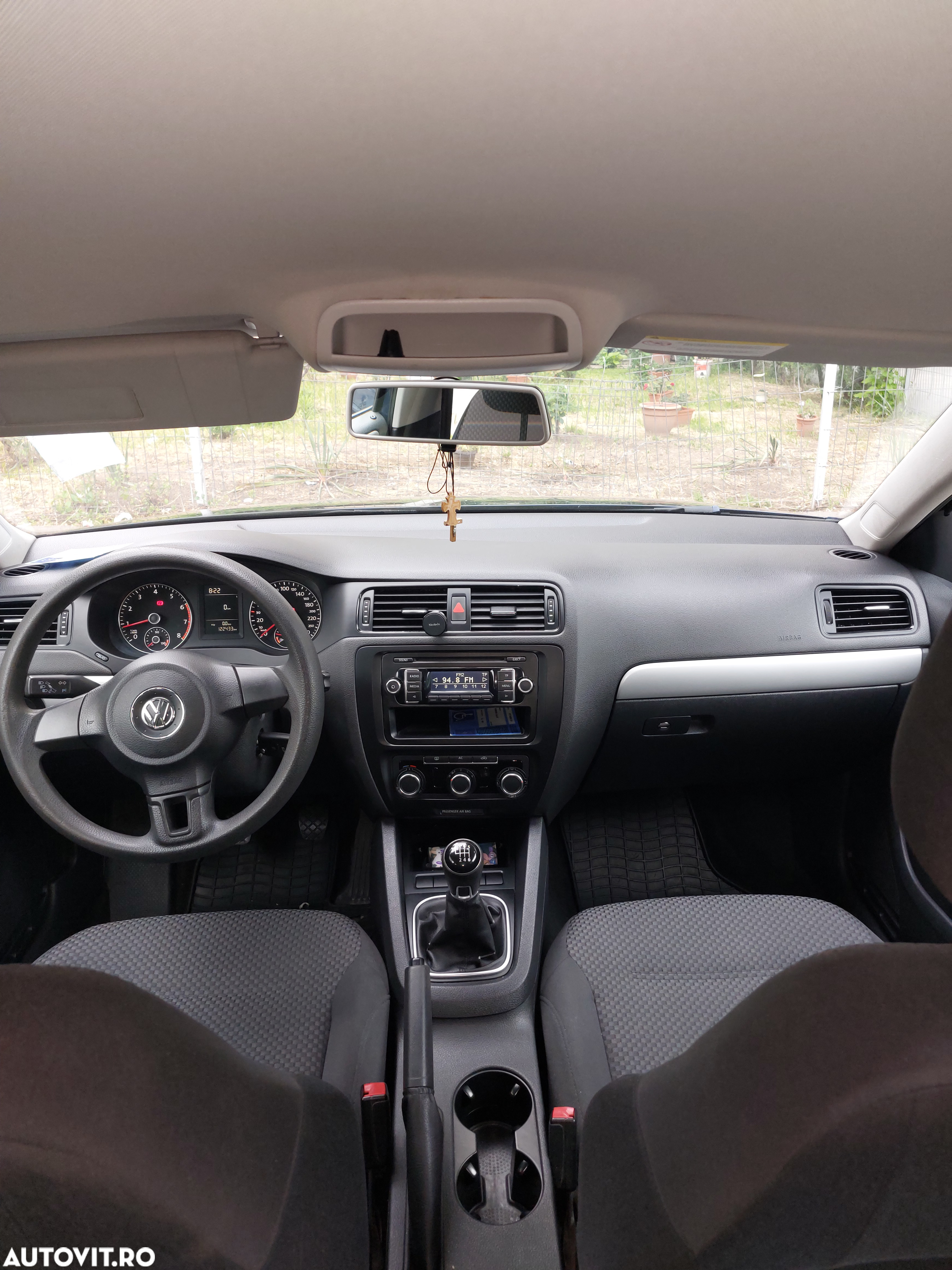 Volkswagen Jetta 1.2 TSI Comfortline - 4