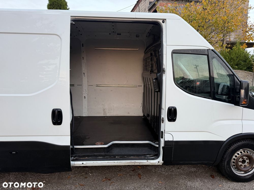 Iveco Daily - 27