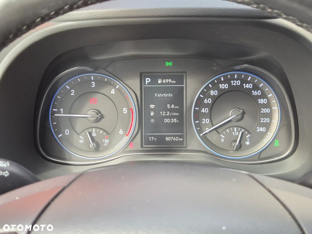 Hyundai Kona - 31