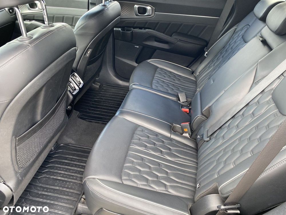 Kia Sorento - 11