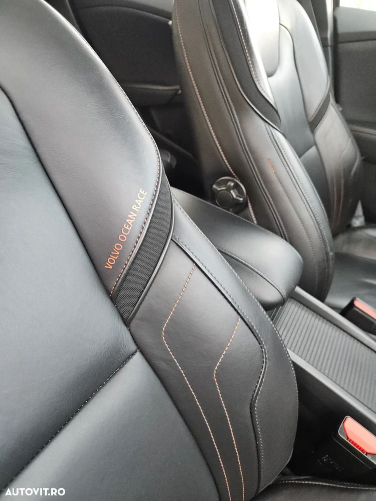 Volvo V40 D2 Ocean Race - 12