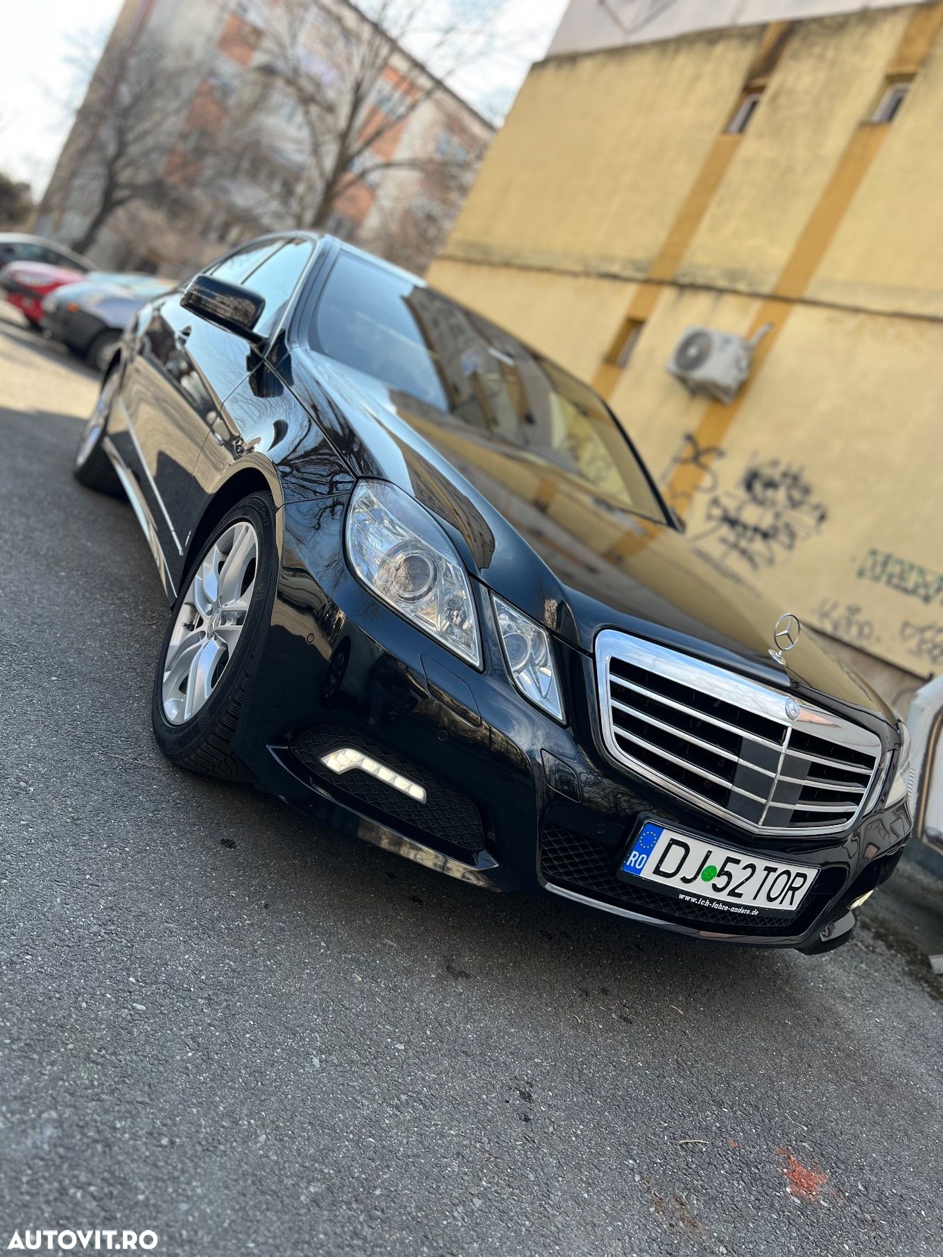 Mercedes-Benz E - 1