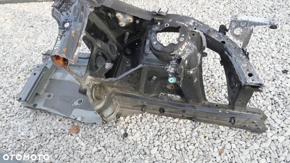 ćwiartka lewa przednia bmw x3 f25 475 black sapphire metallic - 3