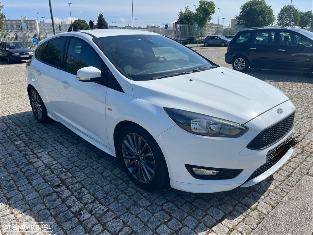 Ford Focus 1.5 TDCi ST-Line - 2