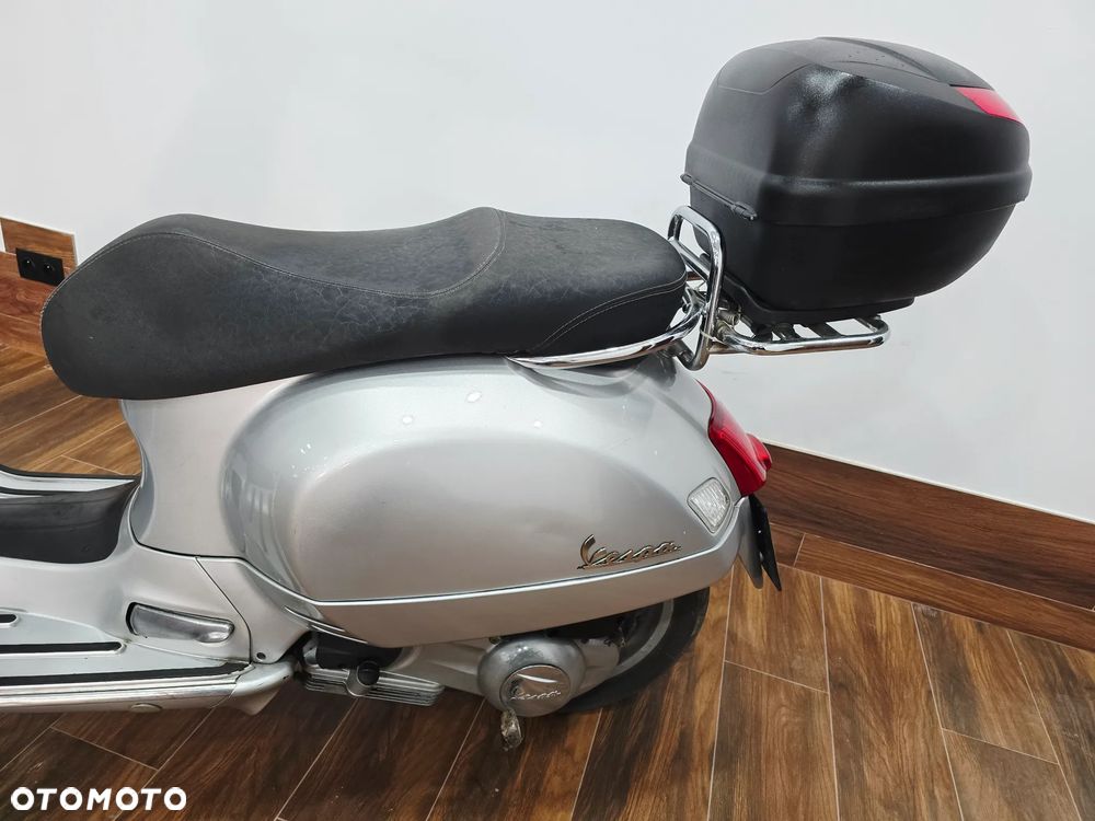 Piaggio Vespa - 13