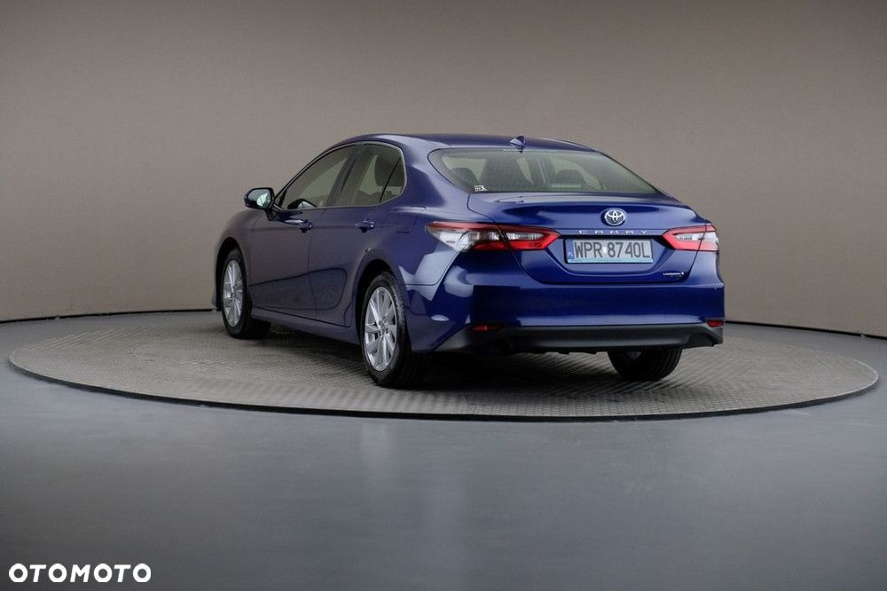 Toyota Camry 2.5 Hybrid Comfort CVT - 2