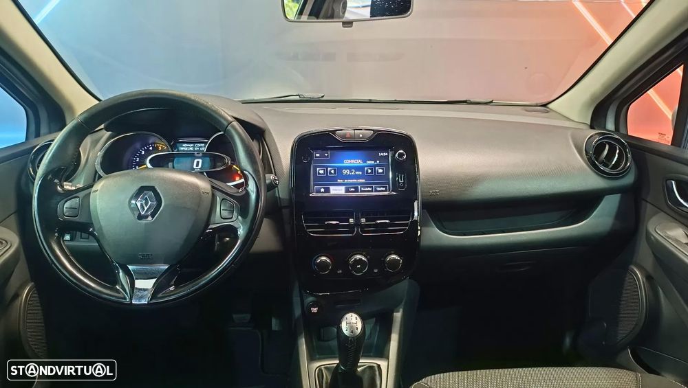 Renault Clio Break 1.5 dCi Dynamique S - 20