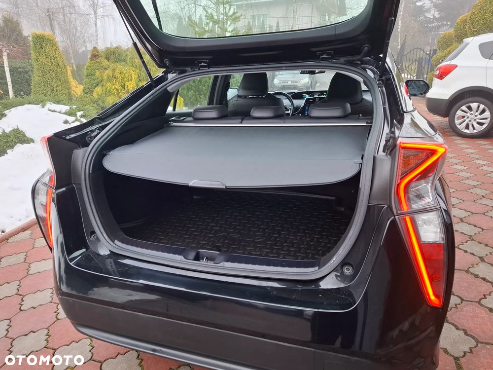 Toyota Prius 1.8 Hybrid Prestige - 25