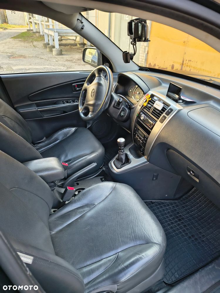 Hyundai Tucson 2.0 CRDi Style - 7