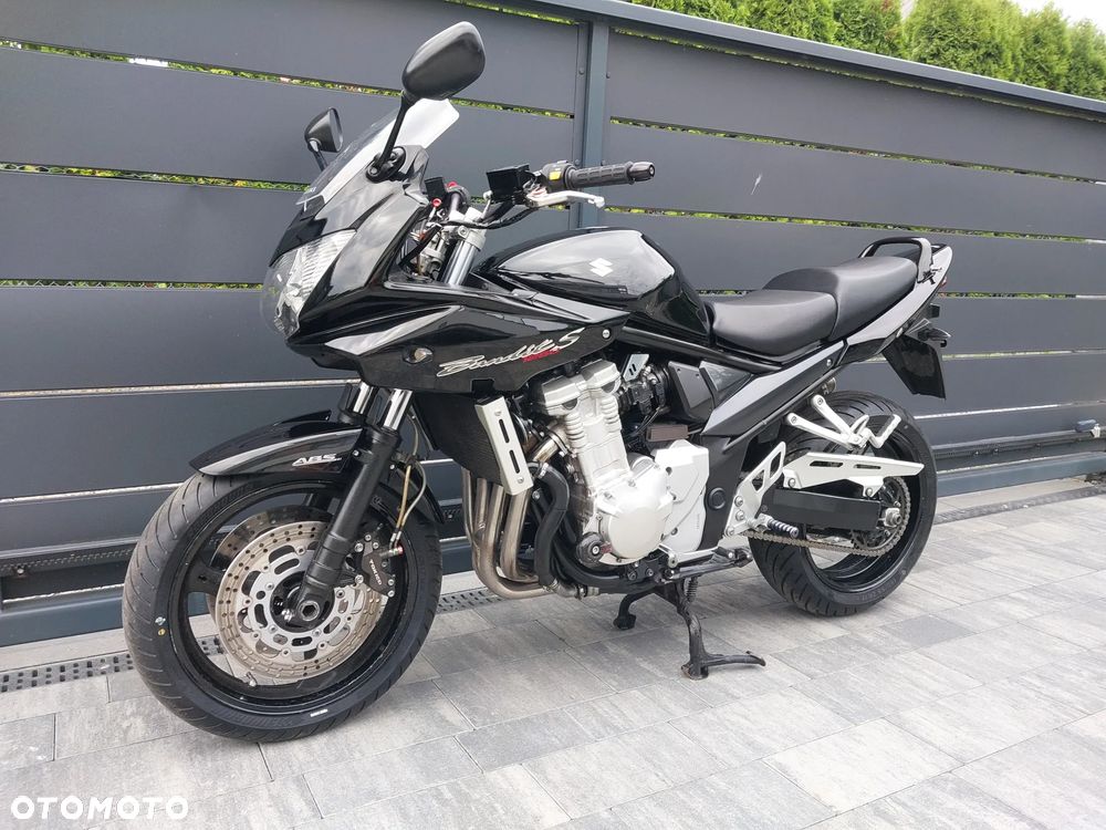 Suzuki Bandit - 2