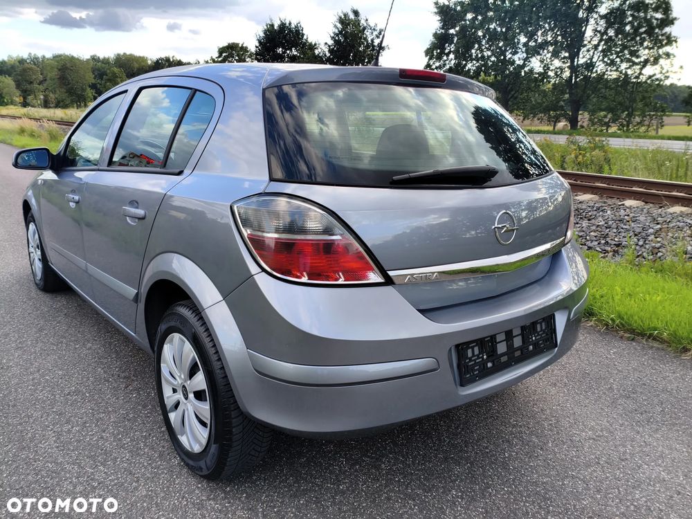 Opel Astra 1.4 Enjoy - 9