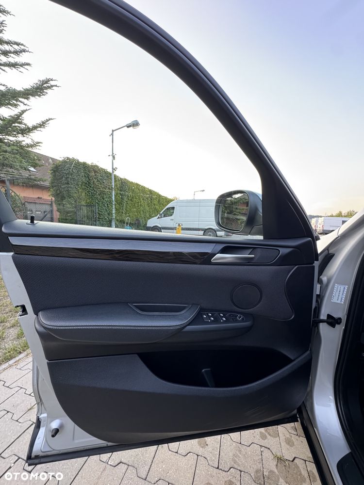 BMW X3 - 32