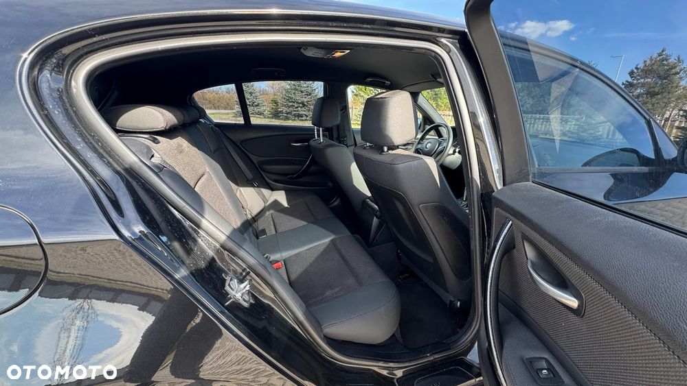 BMW Seria 1 118d DPF - 21