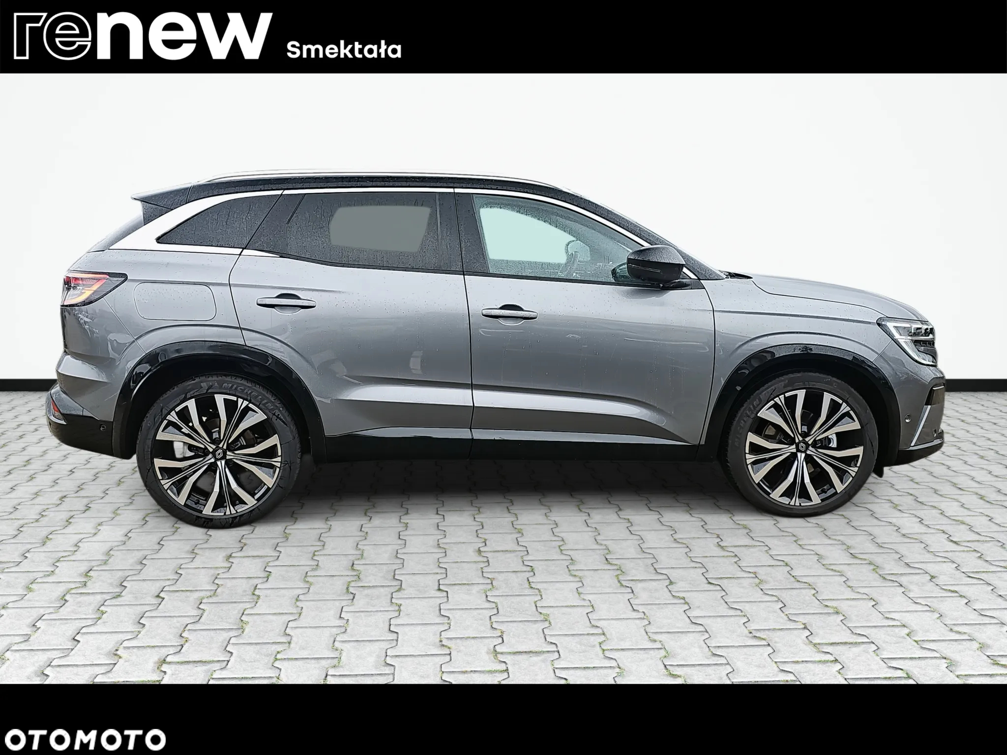 Renault Austral 1.3 TCe mHEV Iconic - 4