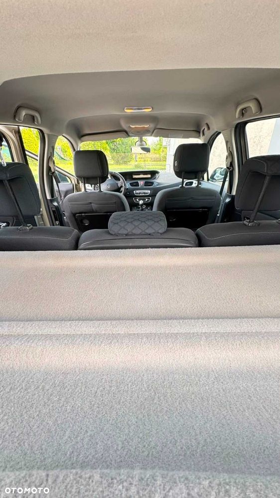 Renault Scenic - 8