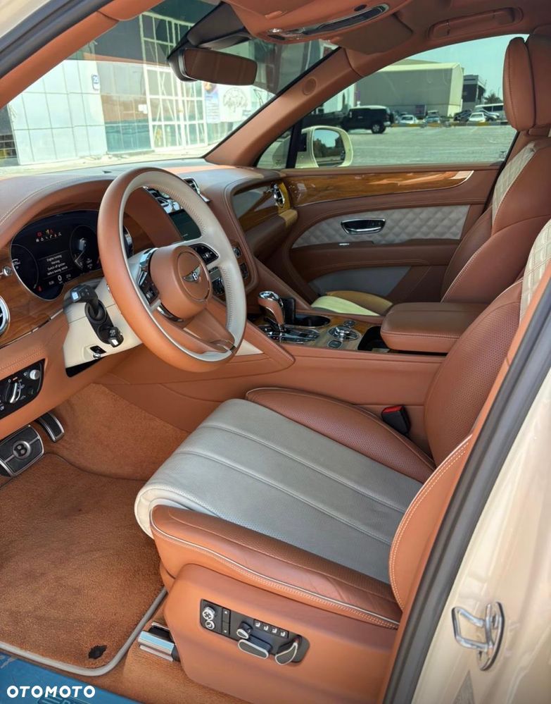Bentley Bentayga V8 - 5