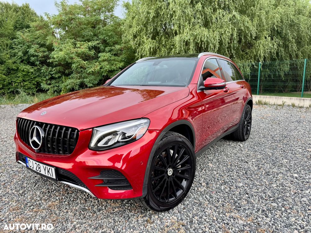Mercedes-Benz GLC 300 4Matic 9G-TRONIC AMG Line - 1