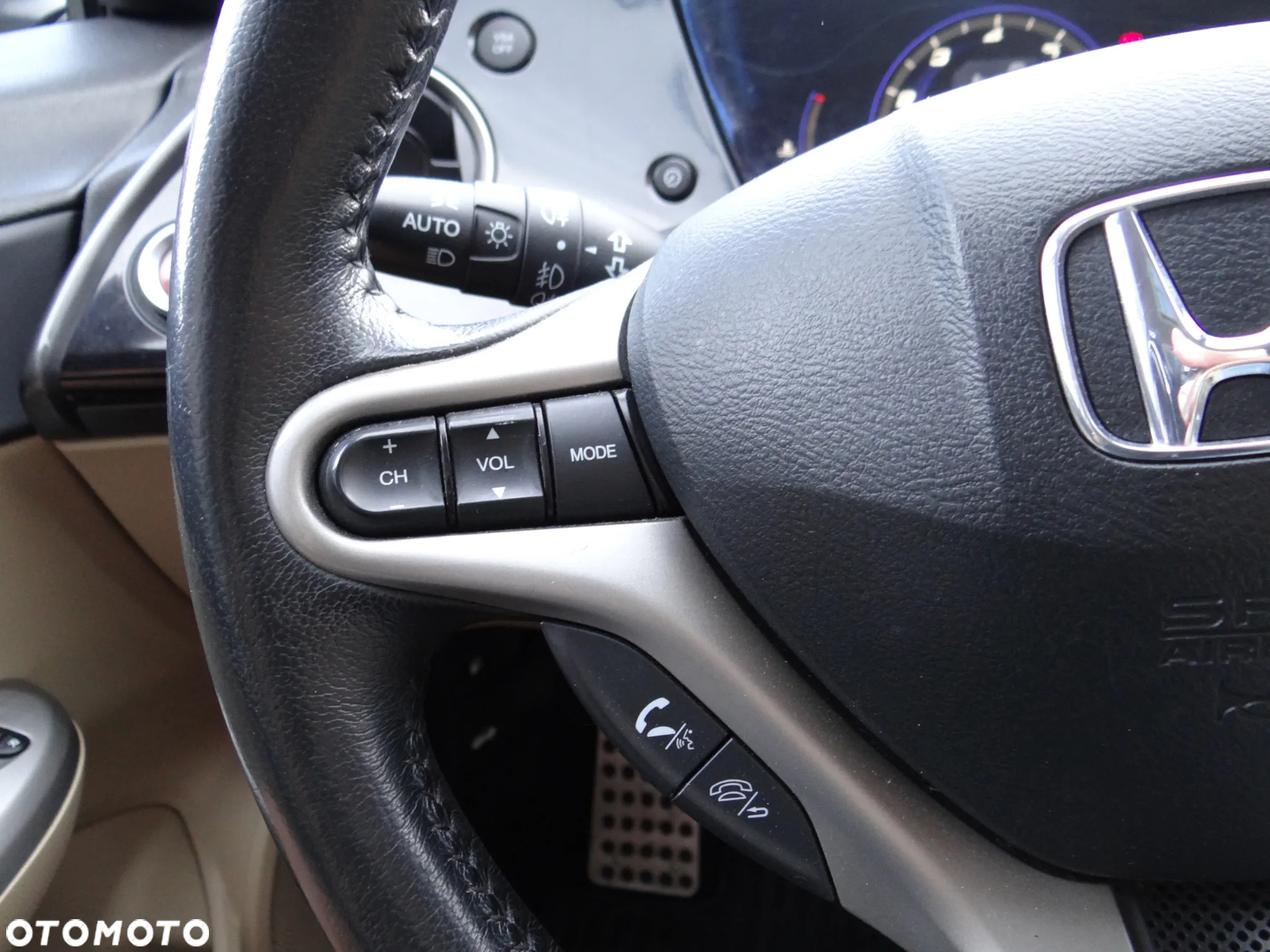 Honda Civic 1.8 Executive - 22