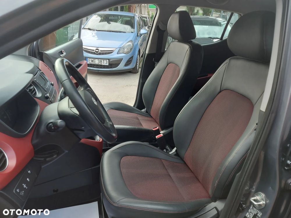 Hyundai i10 1.2 Premium - 20