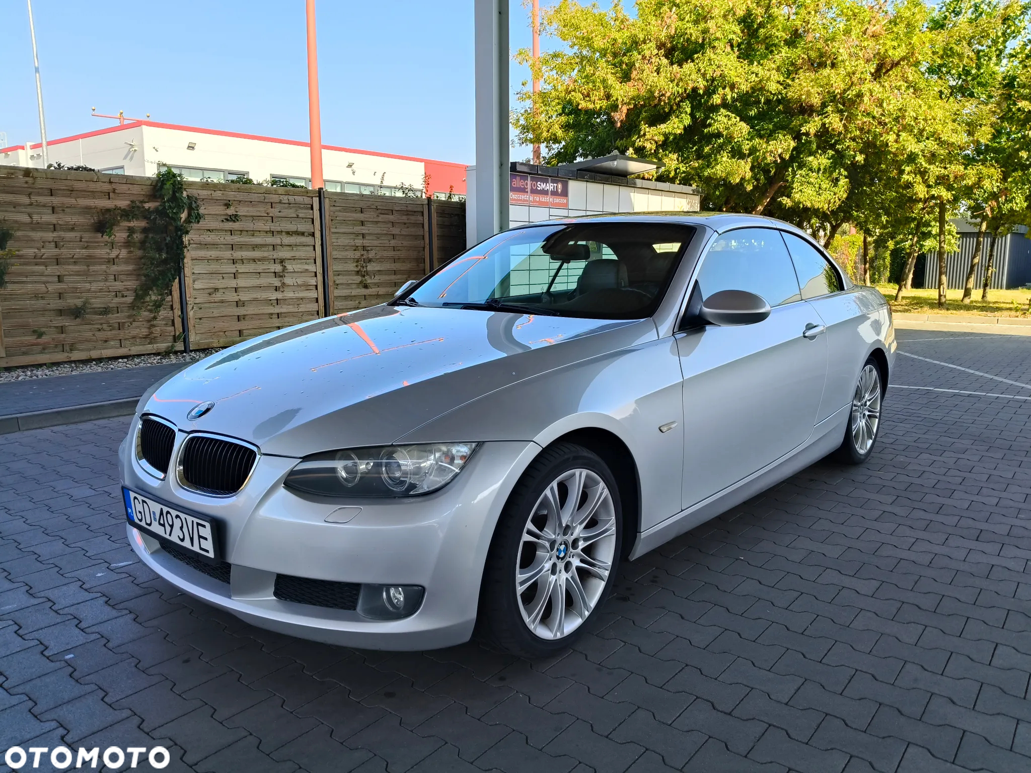 BMW Seria 3 320i - 9