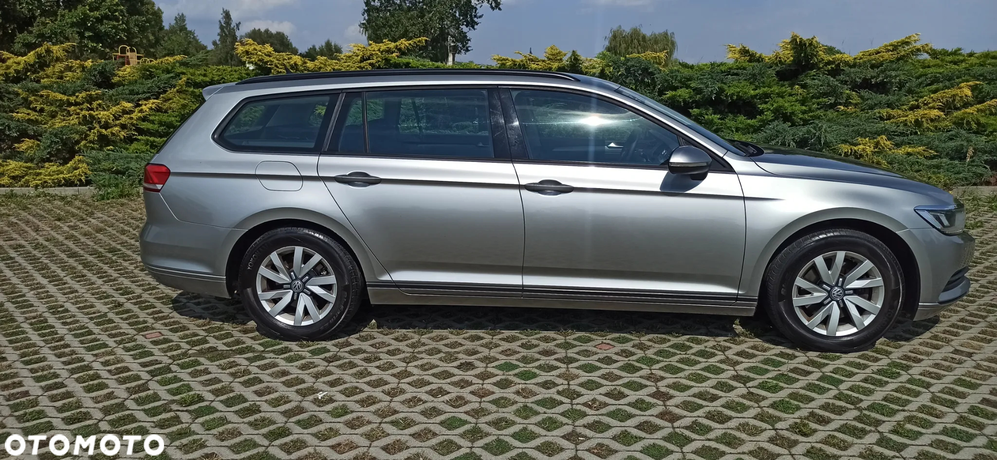 Volkswagen Passat 1.4 TSI BMT Comfortline - 36